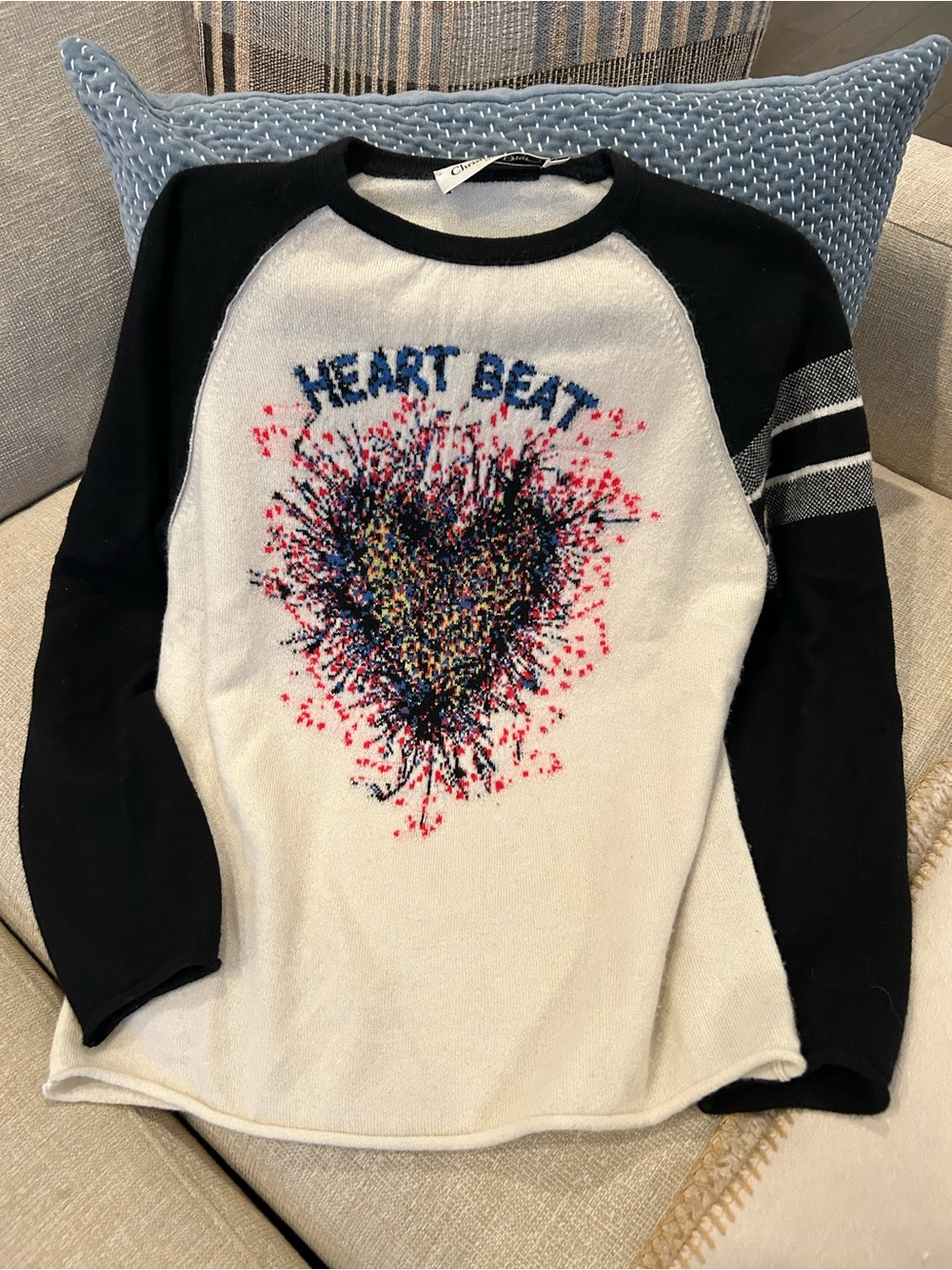 CHRISTIAN DIOR Women’s HEART BEAT Cashmere Sweater -Size M -Very Good Condition